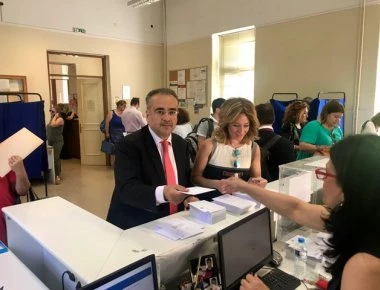 Μεγάλη προσέλευση δικηγόρων στο δημοψήφισμα για την τριχοτόμηση του Πρωτοδικείου